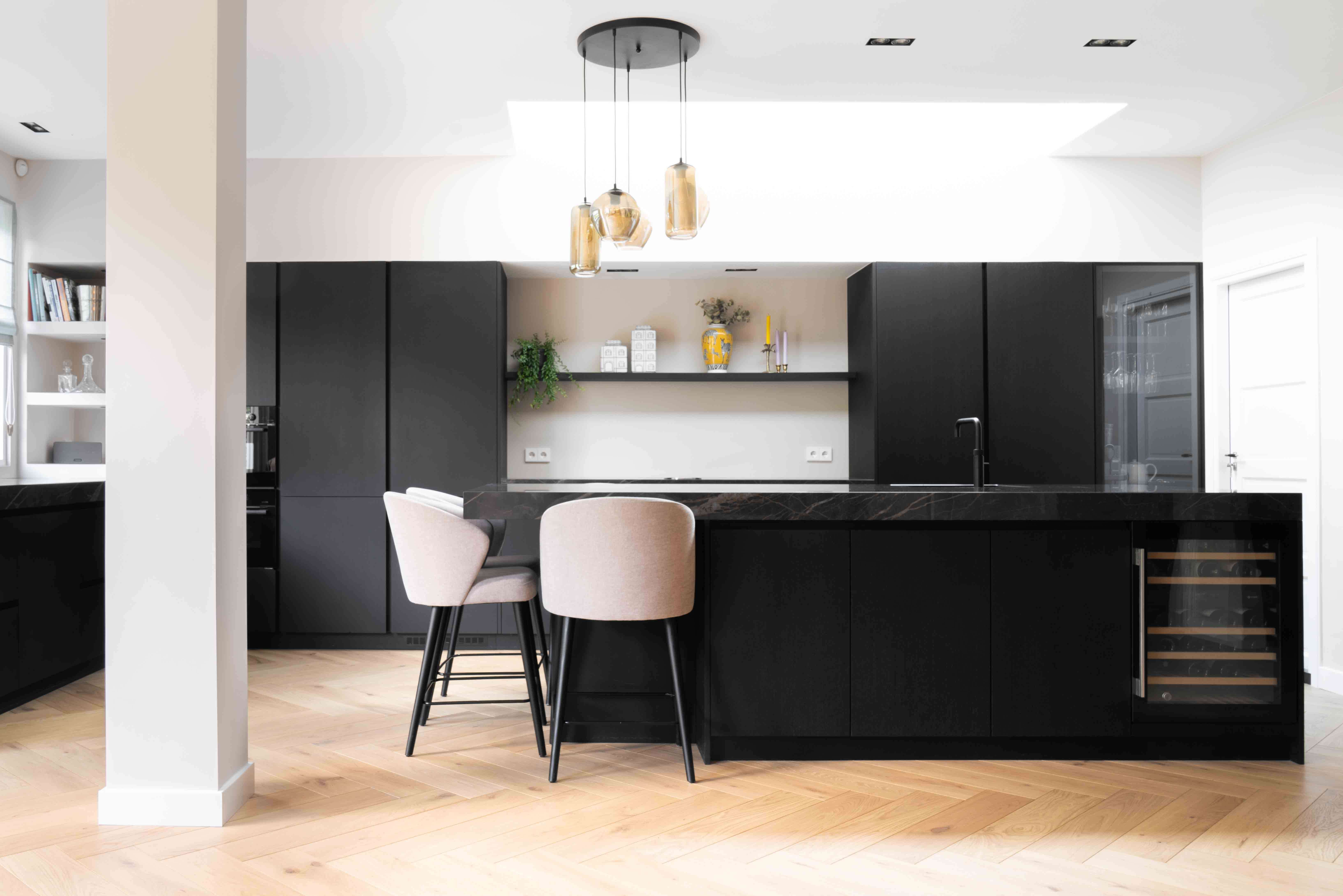 Afbeelding voor: Een moderne keuken in een Jaren '30 huis Afbeelding voor: Een moderne keuken in een Jaren '30 huis