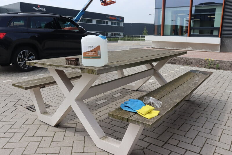 Afbeelding voor: Picknicktafel van Vistapaint hersteld naar oorspronkelijke glorie Afbeelding voor: Picknicktafel van Vistapaint hersteld naar oorspronkelijke glorie